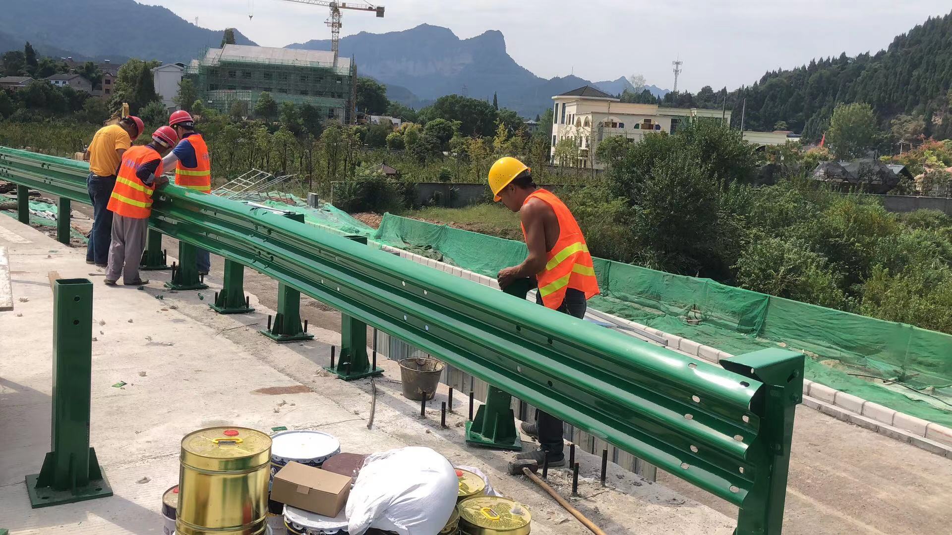金东区波形护栏热镀锌波形护栏 - 推荐